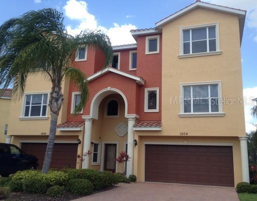 1204 3rd Street Cir., Palmetto, FL 34221
