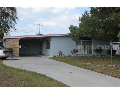 2219 Holyoke Ave., Bradenton, FL 34207