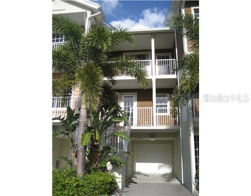 3263 Mangrove Point Dr., Ruskin, FL 33570