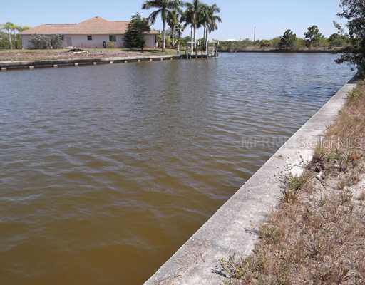 8264 Antwerp Cir., Port Charlotte, FL 33981