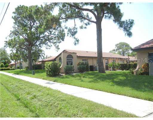 2145 Pueblo Cir. #V-12, Sarasota, FL 34231