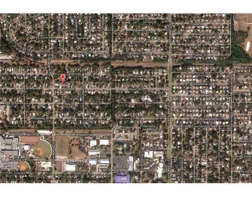 2425 Wood St., Sarasota, FL 34237