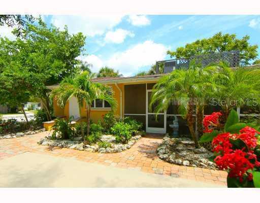 2028 Pine Ter., Sarasota, FL 34231