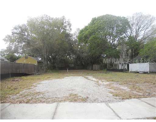 1910 Laurel St, Sarasota, FL 34239