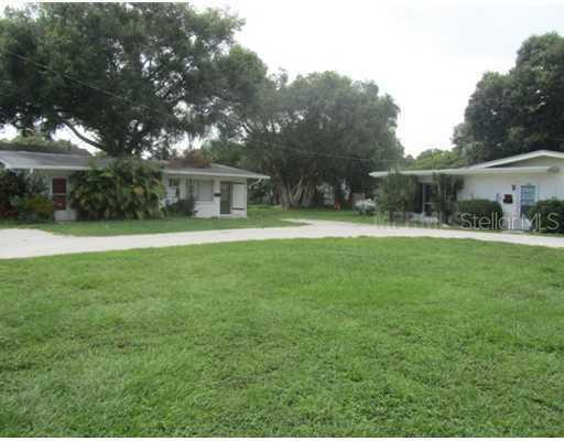 2214 20th Ave., Bradenton, FL 34205