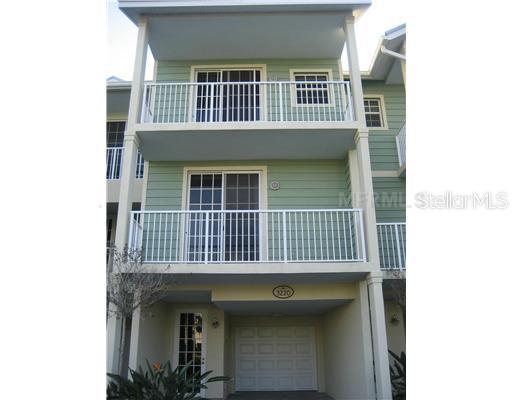 3220 Mangrove Point Dr., Ruskin, FL 33570