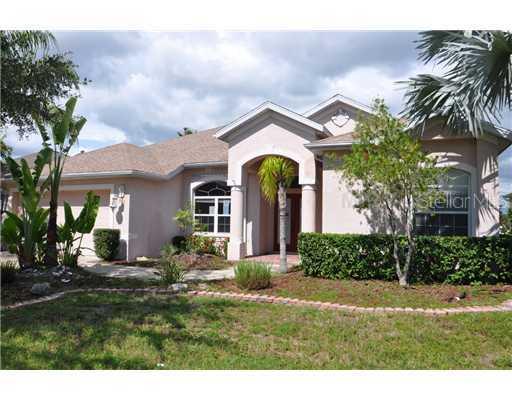 515 Country Ln., Bradenton, FL 34212