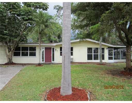 3513 S School Ave., Sarasota, FL 34239
