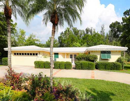 3433 Hamilton Ave., Sarasota, FL 34242