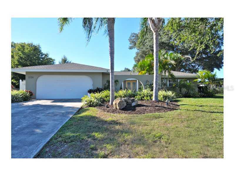 2126 River Ridge Dr., Sarasota, FL 34239
