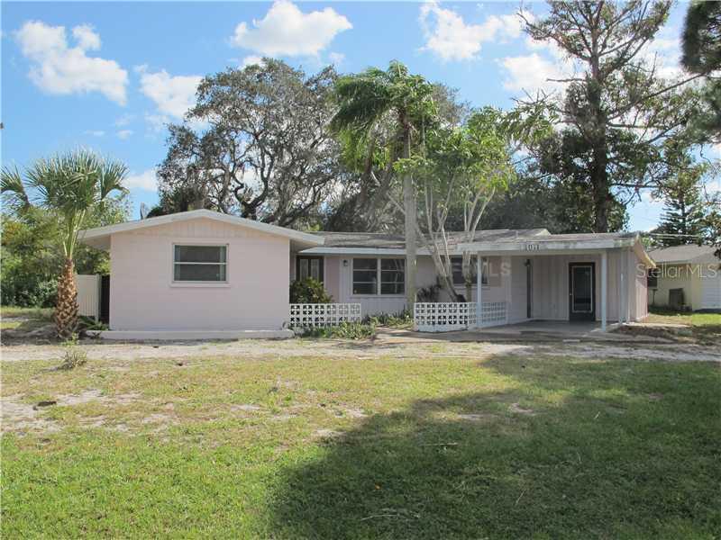 1011 Lemon Bay Dr., Venice, FL 34293