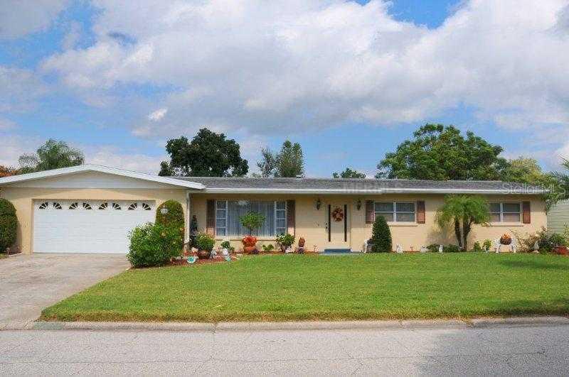 3049 Goldenrod St., Sarasota, FL 34239