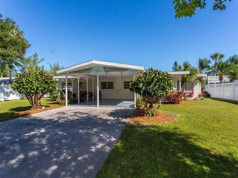 6525 Sabal Dr., Sarasota, FL 34242