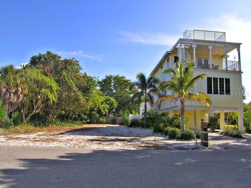 321 N North Shore Rd. #LOT ONLY, Longboat Key, FL 34228