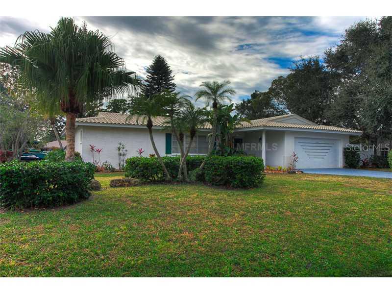 1628 Stanford Ln., Sarasota, FL 34231