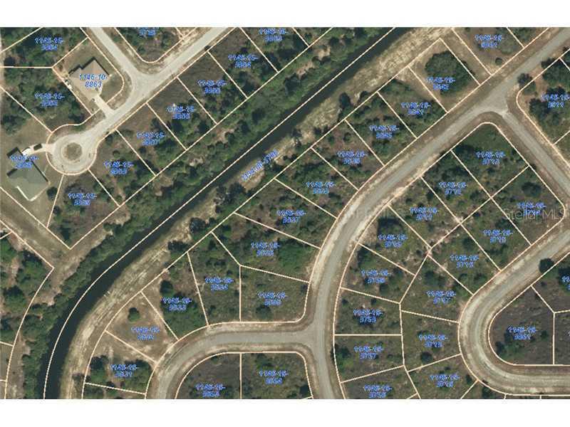 Mattox Cir., North Port, FL 34288