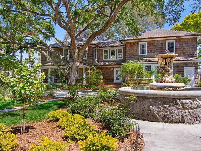 3353 Higel Ave., Sarasota, FL 34242