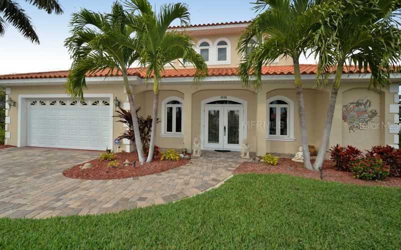 516 70th St., Holmes Beach, FL 34217