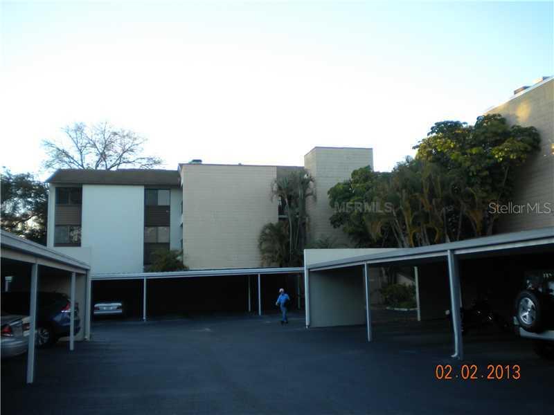 2730 Orchid Oaks Dr. #201, Sarasota, FL 34239