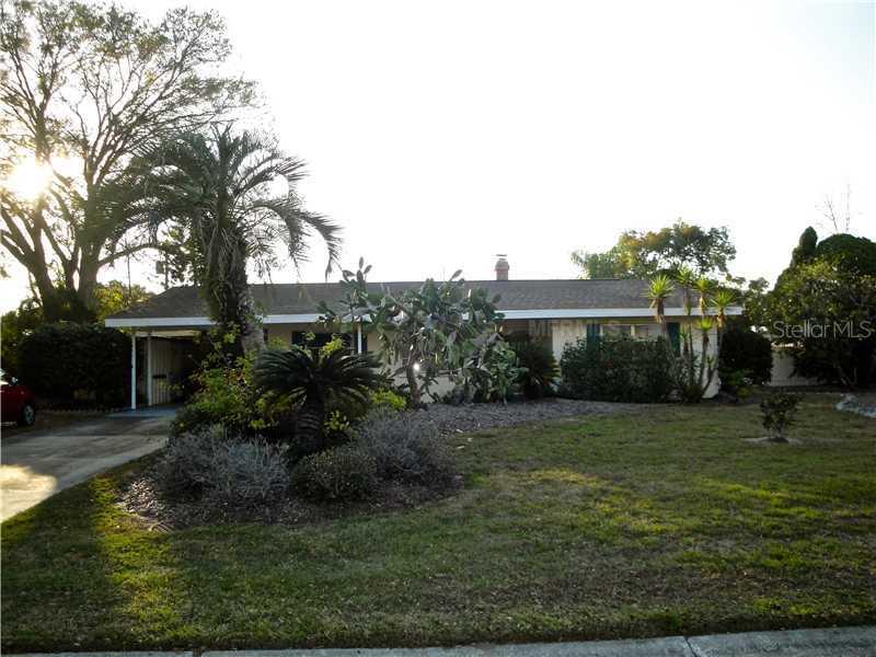3224 S Lockwood Ridge Rd., Sarasota, FL 34239