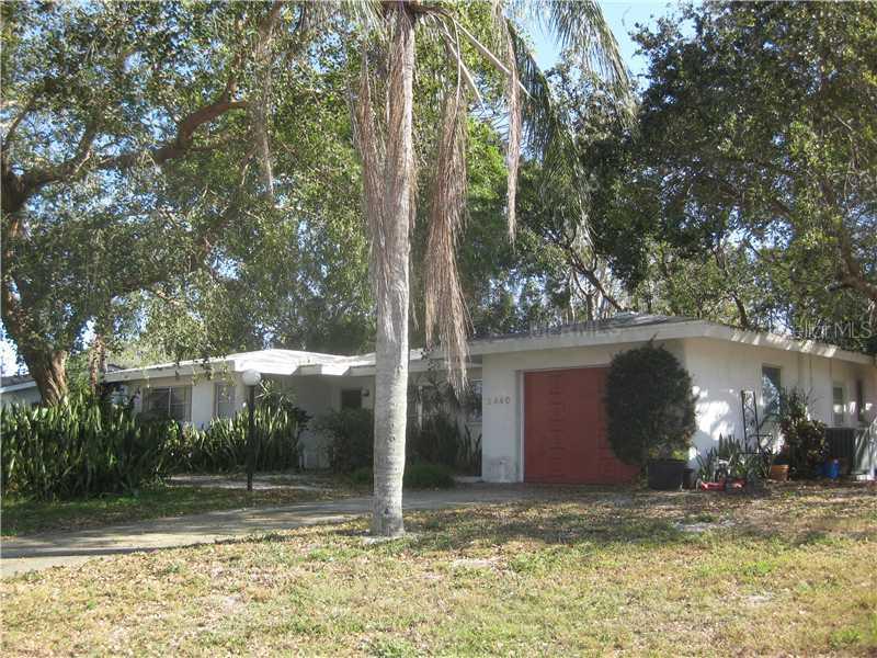 2440 Parson Ln., Sarasota, FL 34239