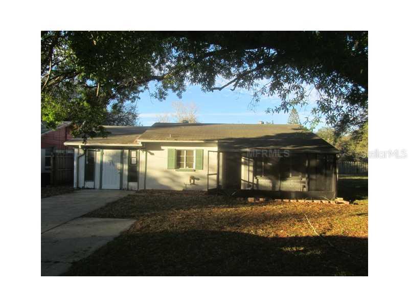 121 28th Ave., Bradenton, FL 34208