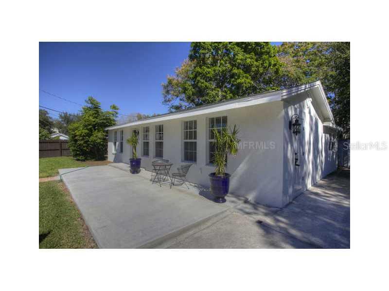 3505 Almeria Ave., Sarasota, FL 34239