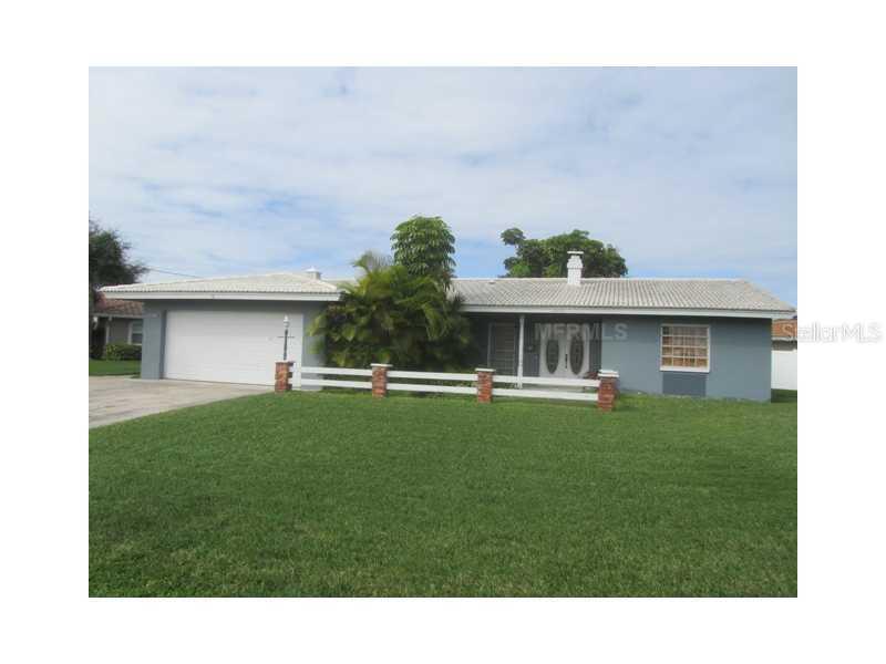 3900 13th Way, St Petersburg, FL 33703