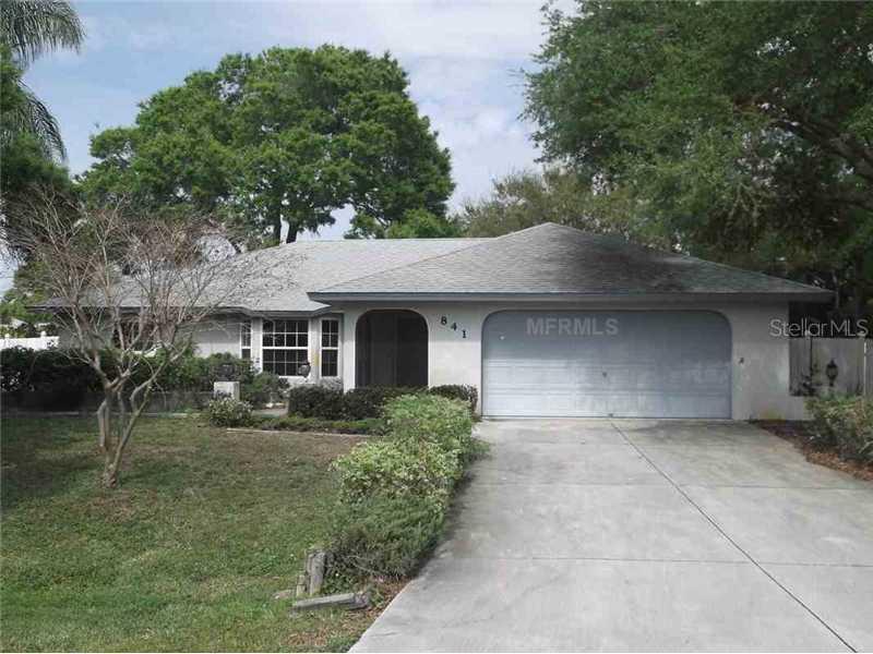 841 E Seminole Dr., Venice, FL 34293