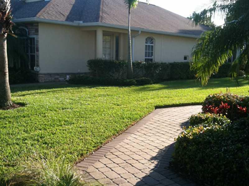 2027 Scarlett Ave., North Port, FL 34289