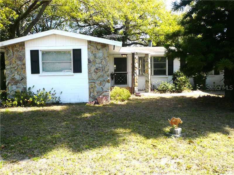 2925 Mcintosh Rd., Sarasota, FL 34232