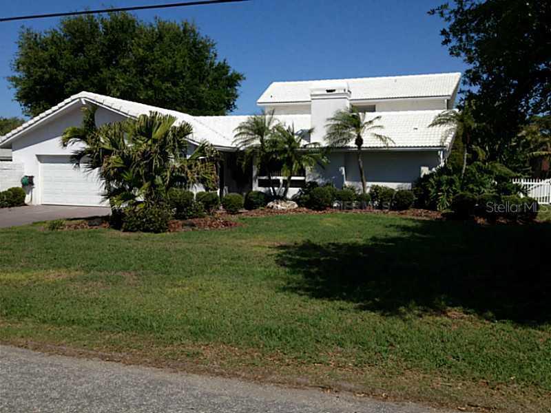 1755 Stanford Ln., Sarasota, FL 34231