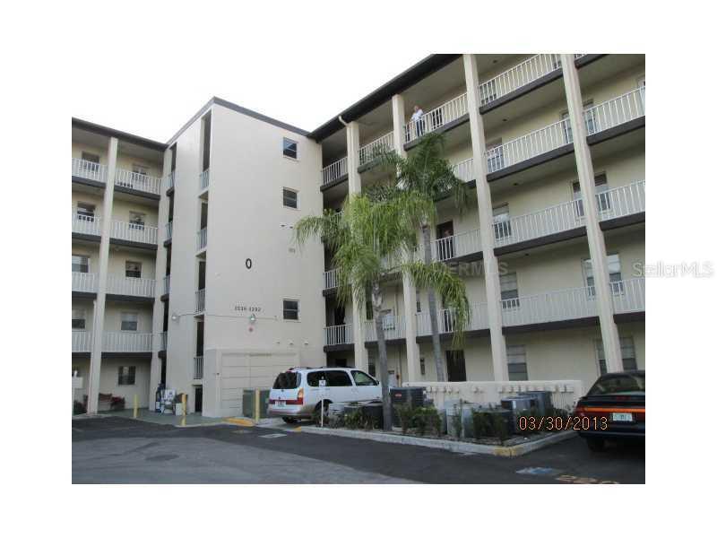 3224 Lake Bayshore Dr. ##417, Bradenton, FL 34205