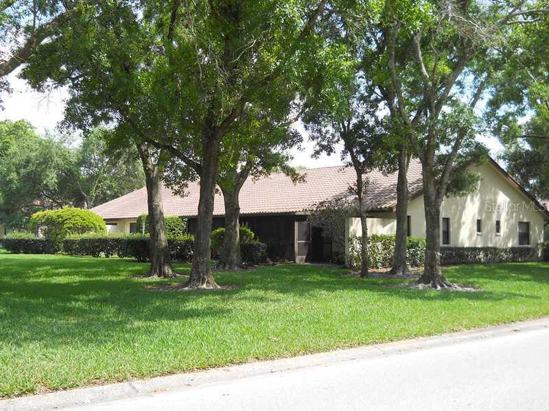 8403 Gardens Cir., Sarasota, FL 34243