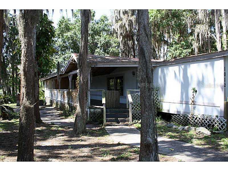 1010 Helena St., Lutz, FL 33548