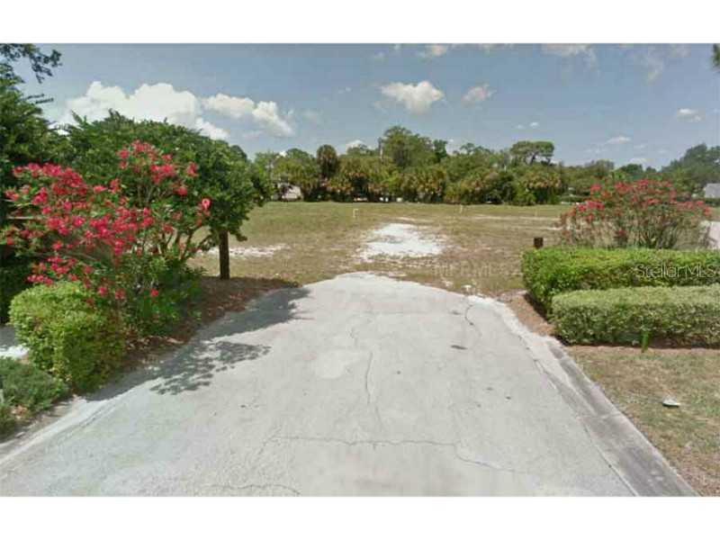 Lazy Ridge St., Sarasota, FL 34235