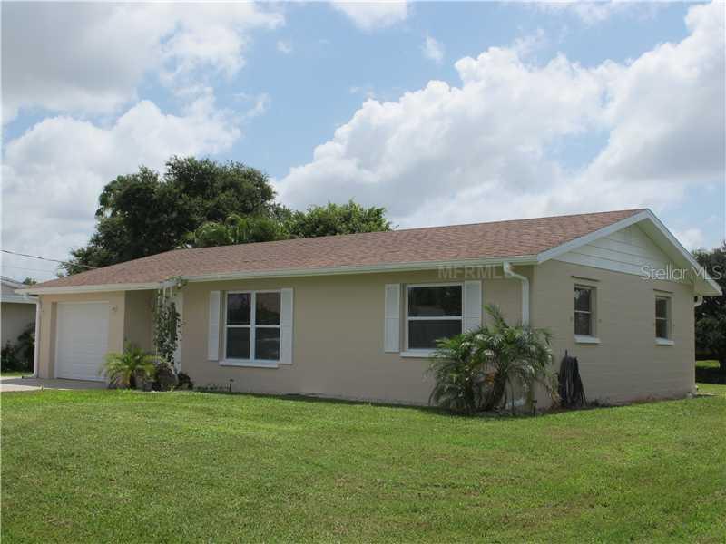 700 Portia St., Nokomis, FL 34275