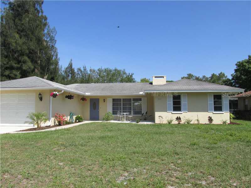 3425 Fenway Dr., Sarasota, FL 34232