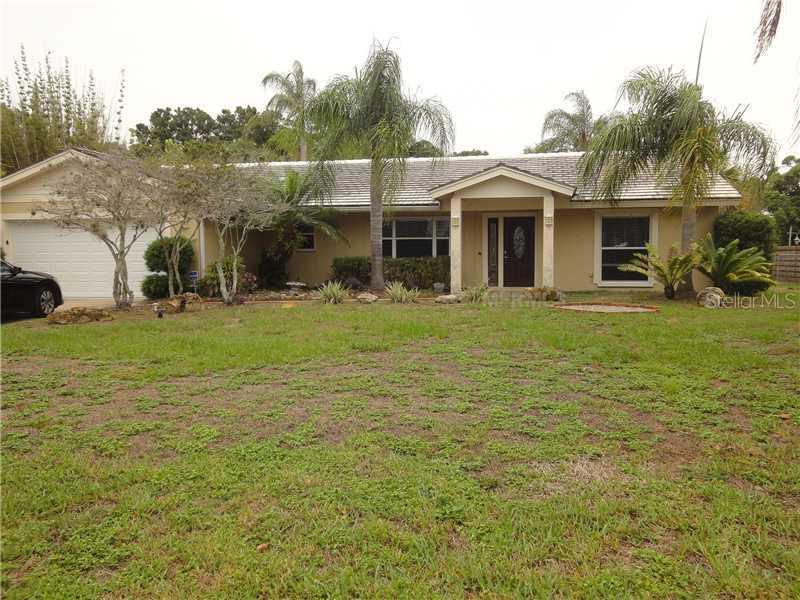 3271 Pine Valley Dr., Sarasota, FL 34239