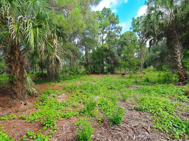 240 Sorrento Ranches Dr., Nokomis, FL 34275