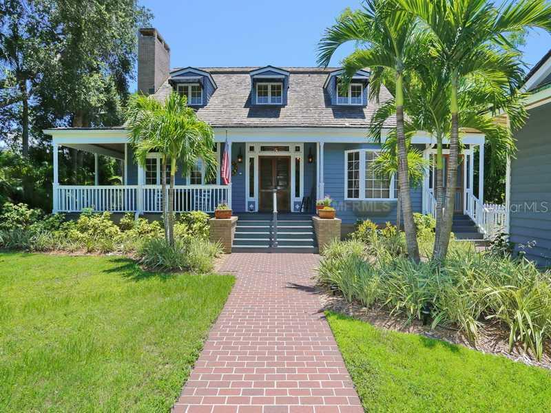 1774 Cherokee Dr., Sarasota, FL 34239