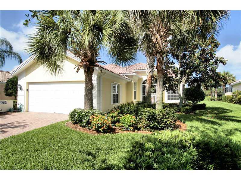 5736 Ferrara Dr., Sarasota, FL 34238