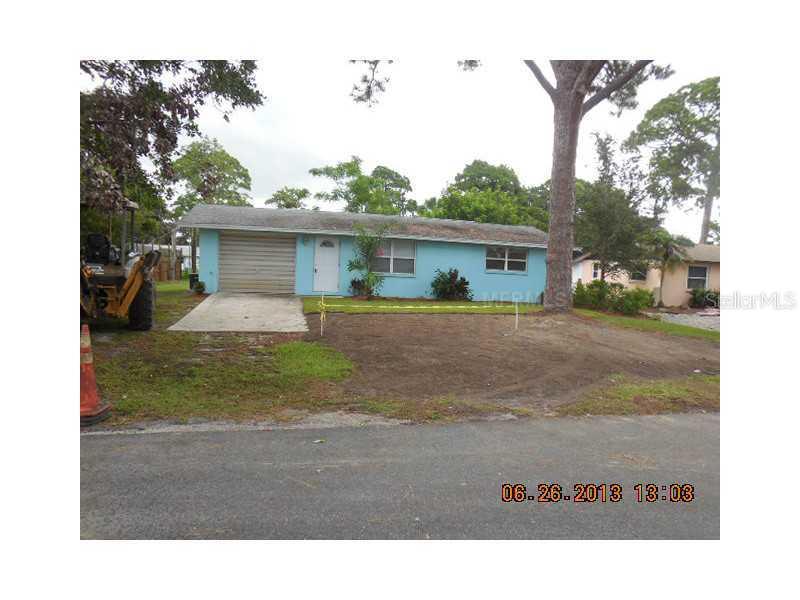 212 Pine Rd., Nokomis, FL 34275