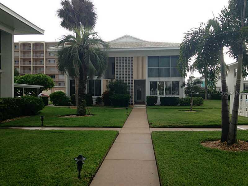 5400 Gulf Drive ##9, Holmes Beach, FL 34217