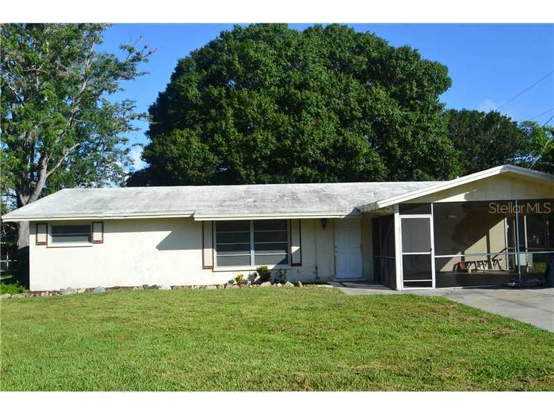 245 Saxon Cir., Venice, FL 34293