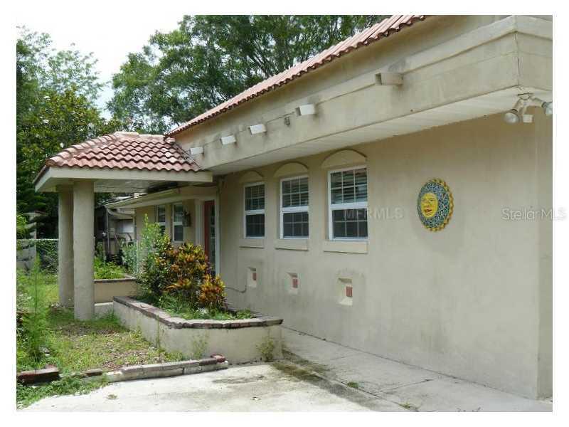 611 19th Ave., Palmetto, FL 34221