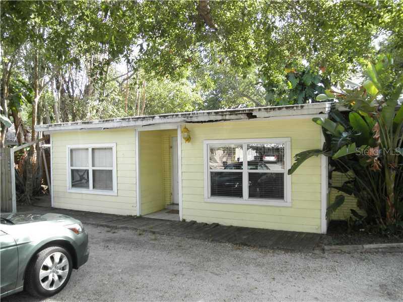 3600 Mcintosh Rd., Sarasota, FL 34232