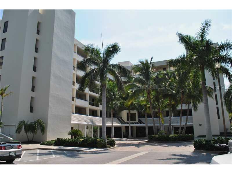 1930 Harbourside Dr. #124, Longboat Key, FL 34228