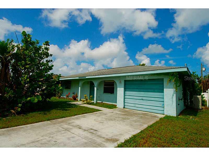 821 Cocoanut Ave., Nokomis, FL 34275