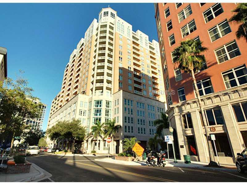 1350 Main St. #1300, Sarasota, FL 34236
